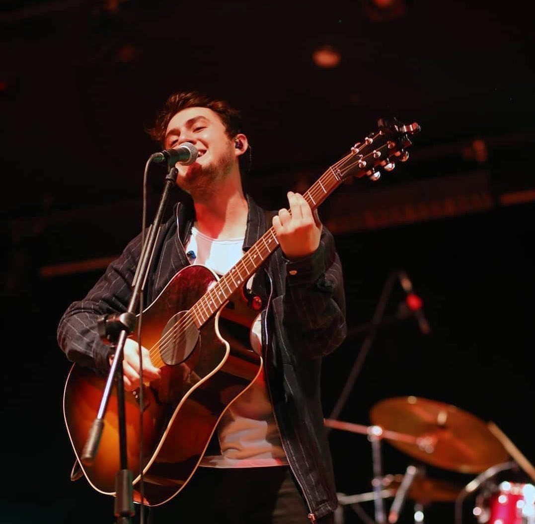 Tuğkan Kimdir? · sarkisozum.net