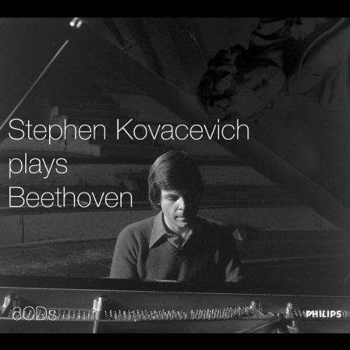 Stephen Kovacevich plays Beethoven