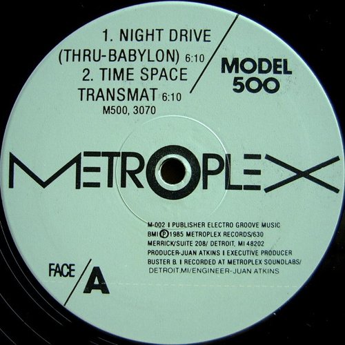 Night drive перевод. Model 500 - Station. Детройт 1985. Музыка Техно Детройт 1985. True Drive time mp3.