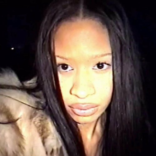 Chanel - Single