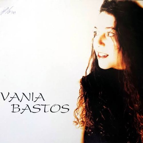 Vania Bastos