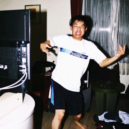 俺に真実を教えてくれ!! - Single