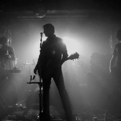 Red Flag - Single