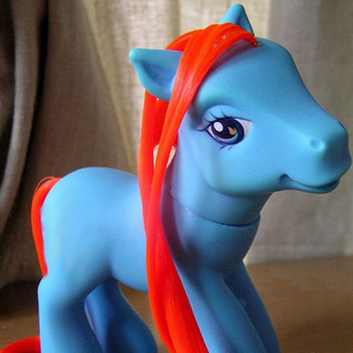 Pony - Single