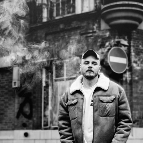 Kādēļ Mīlestība Pastāv? - Single