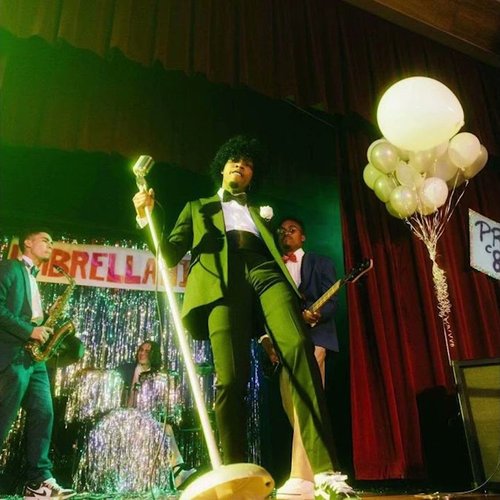 Hurts Me (Alone at Prom)