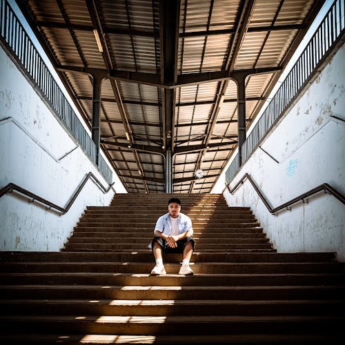 KÖNNYCSEPP - Single