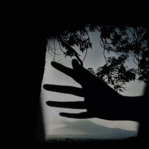 De Lúcidos y Atormentados