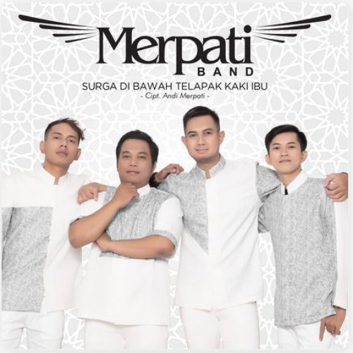 Surga Di Bawah Telapak Kaki Ibu