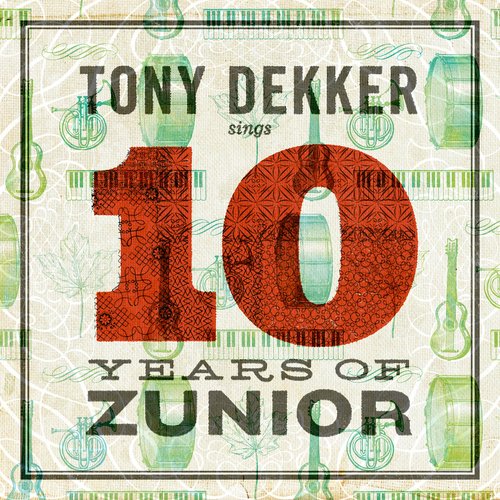 Tony Dekker sings 10 Years of Zunior