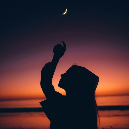 Love Sets Me Free - Single