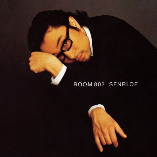 ROOM 802