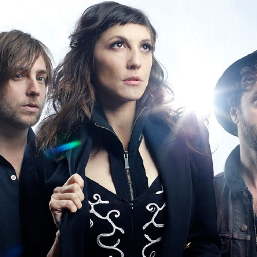 Nico vega фото. Nico vega фото. Эйжа волкман американская певица. Nico vega фото. Nico vega фото.