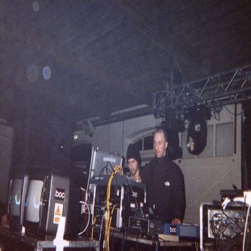 2000-10-14: The Incredible Warp Light House Party, London, UK