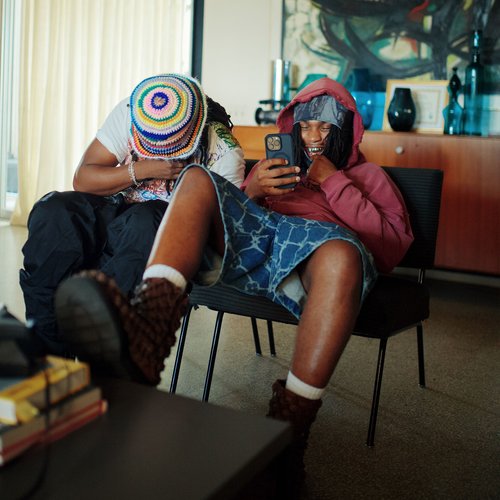 HILARIOUS (feat. Cochise) - Single