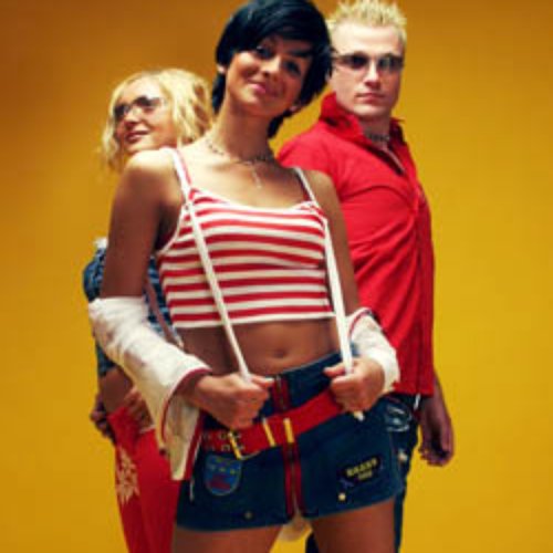 Группа краски альбомы. Краски все что она это ты. Краски обложка альбома. Краски - старший брат (жёлтый альбом) (2002). Группа краски 2001.