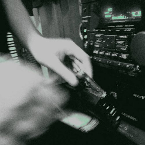 Lonelyboy/Crybaby
