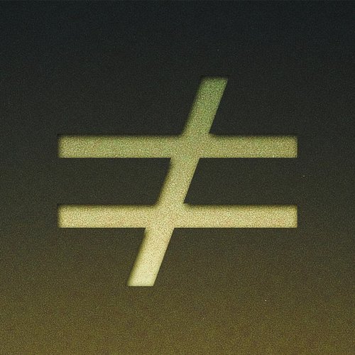 IAN ≠ TRUNKS (DROP 1)