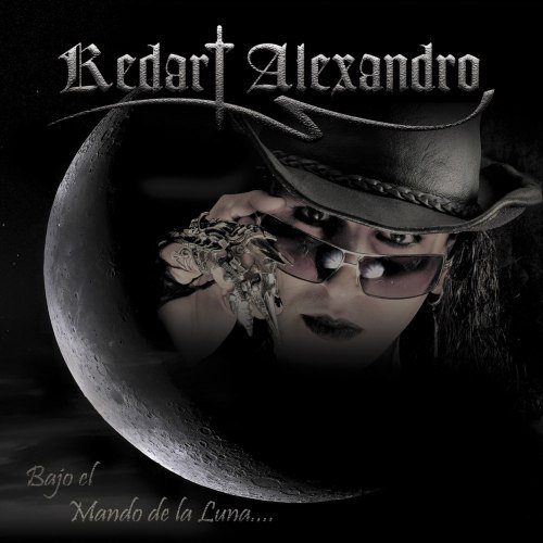 Bajo El Mando De La Luna