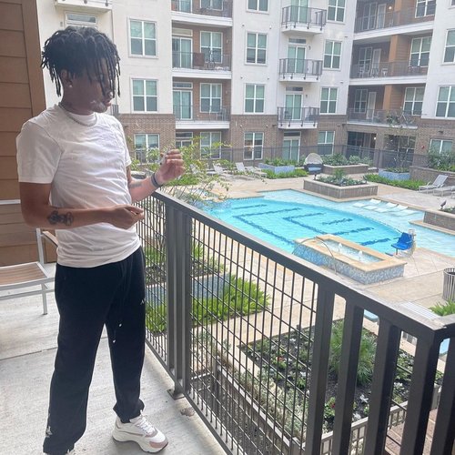 Unreleased & Loose Tracks