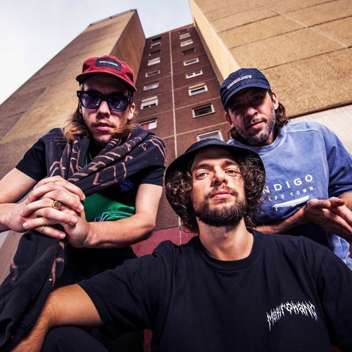 Made sum beats on tour in a Hamburg airbnb