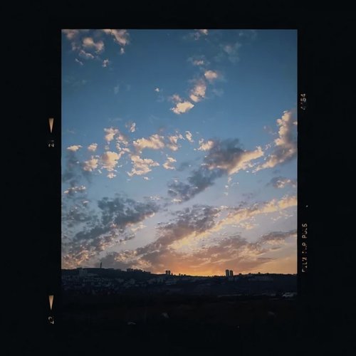 מישהו שומע אותי