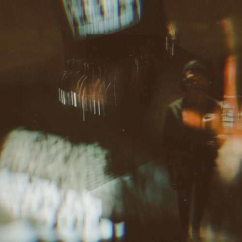 T9