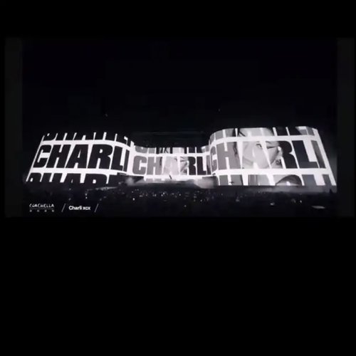 I love it (outro charli xcx bratchella)