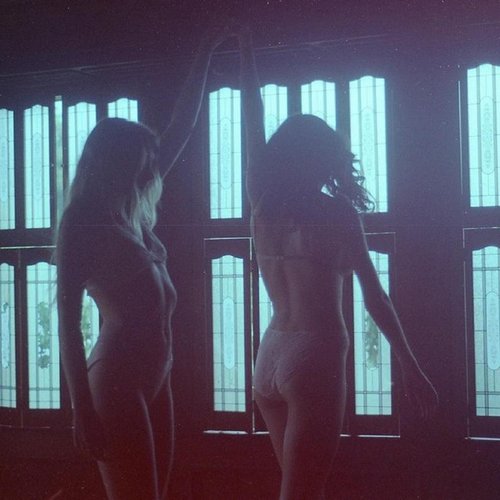 Control Me (Feat. Sakima)