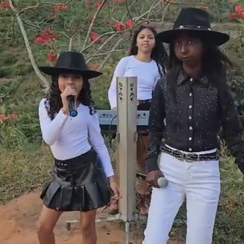 Com A Menina D Bota Vim Dançar Na Roça
