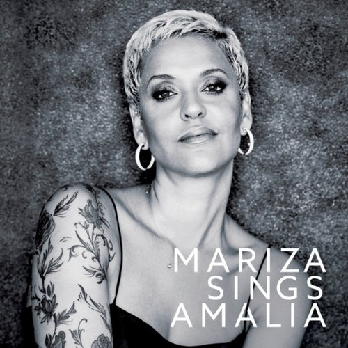 Sings Amália