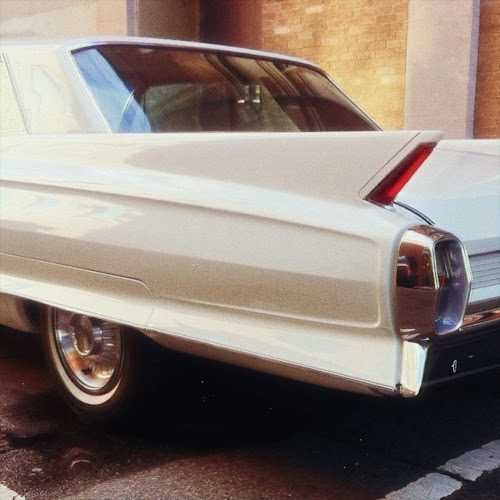 Cadillac Couleur Coco - Single
