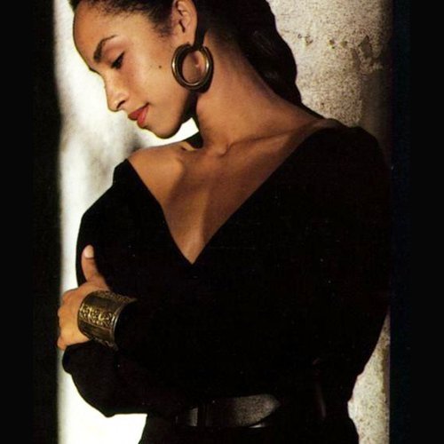 Your love is kiiiiing 👑 Sade released this track 38 years ago! #sade , sade singer