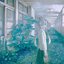 片方だけが燃えている
