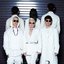 3/6にm-flo loves復活&新曲"tell me tell me" リリース!3名の新lovesは誰か#mfloと#lovesで回答募集!まずは豪華41曲のlovesをチェックしてねアルバム