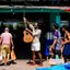 Um Homem, um Violão e um Canivete