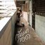 กลับมากอด - Single