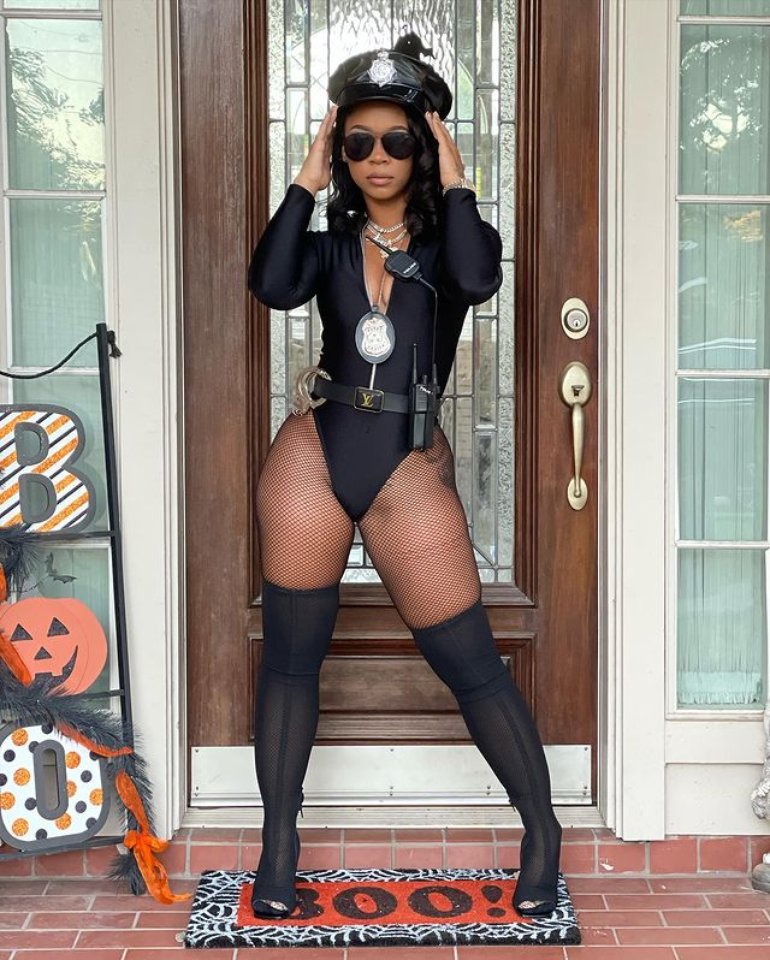 kayla-g-police-officer-happy-halloween-v0-59gk7qvr67x91.jpg