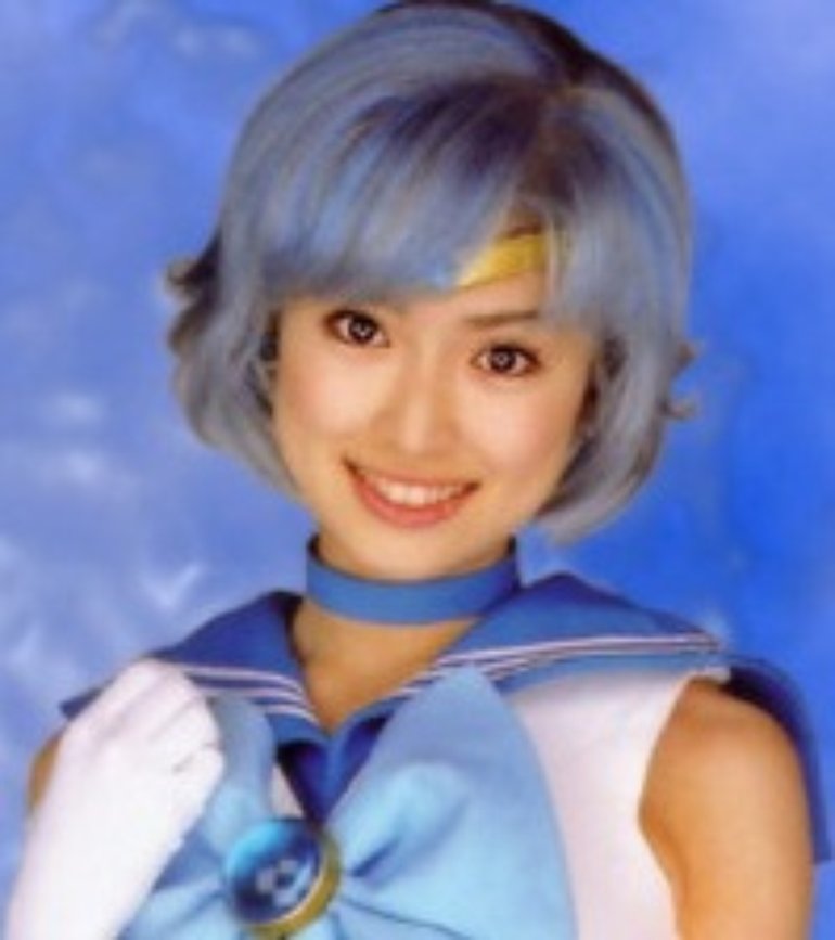 水野亜美 浜千咲 Photos 1 Of 1 Last Fm