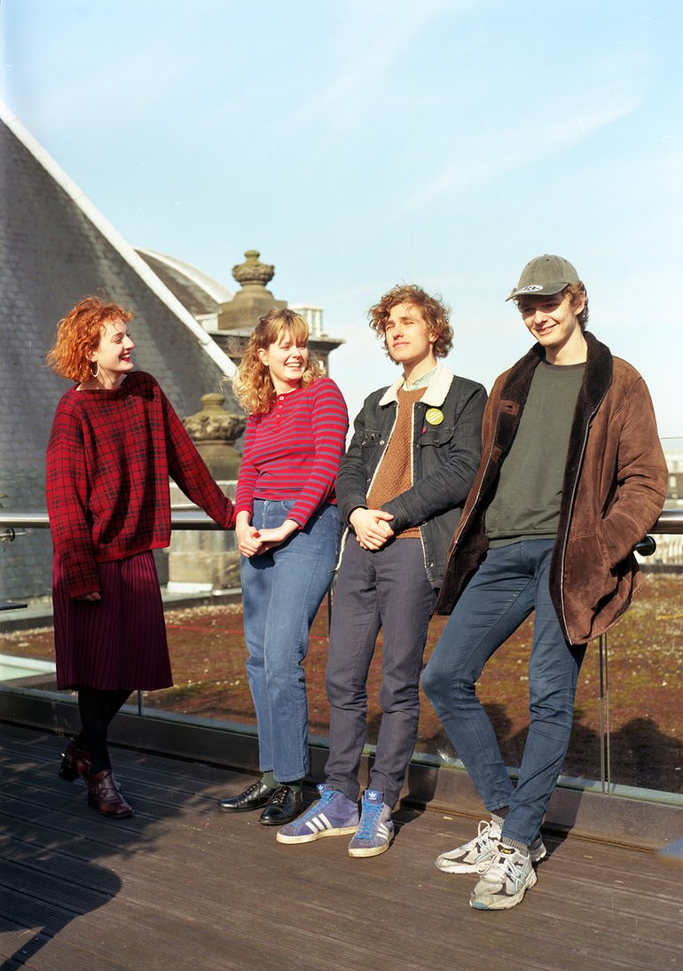 Pip Blom - The Band