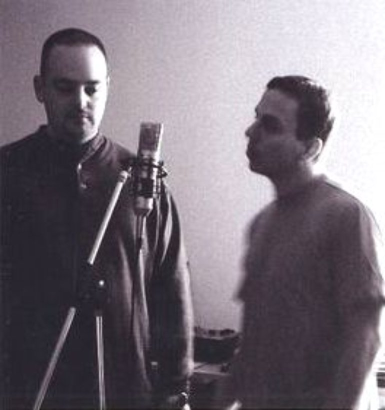 Сколько живёт базар. Плохой парень репер фото. Raw produce. Compton's most wanted дискография. Raw product.