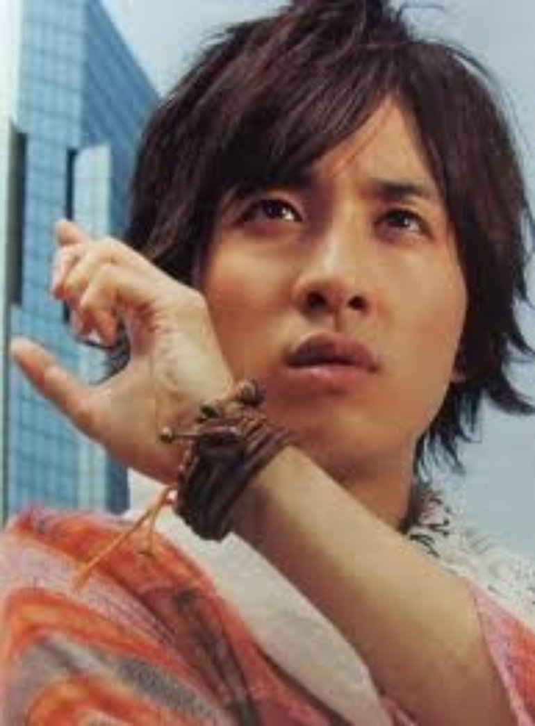 火野映司 渡部秀 Photos 3 Of 5 Last Fm