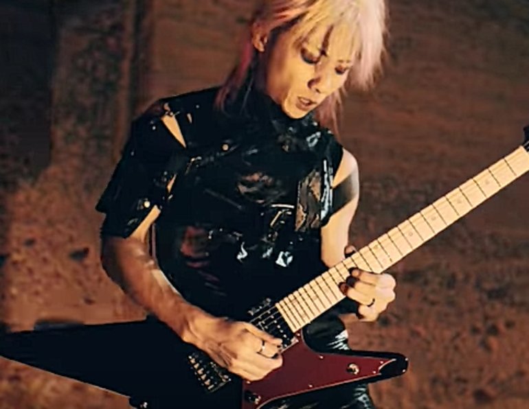 Syu From Galneryus Photos 13 Of 15 Last Fm