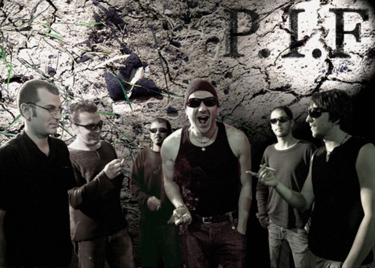 графики зависимости u(r). группа тер майтс песни. P i f. P i f. графическая зависимость.