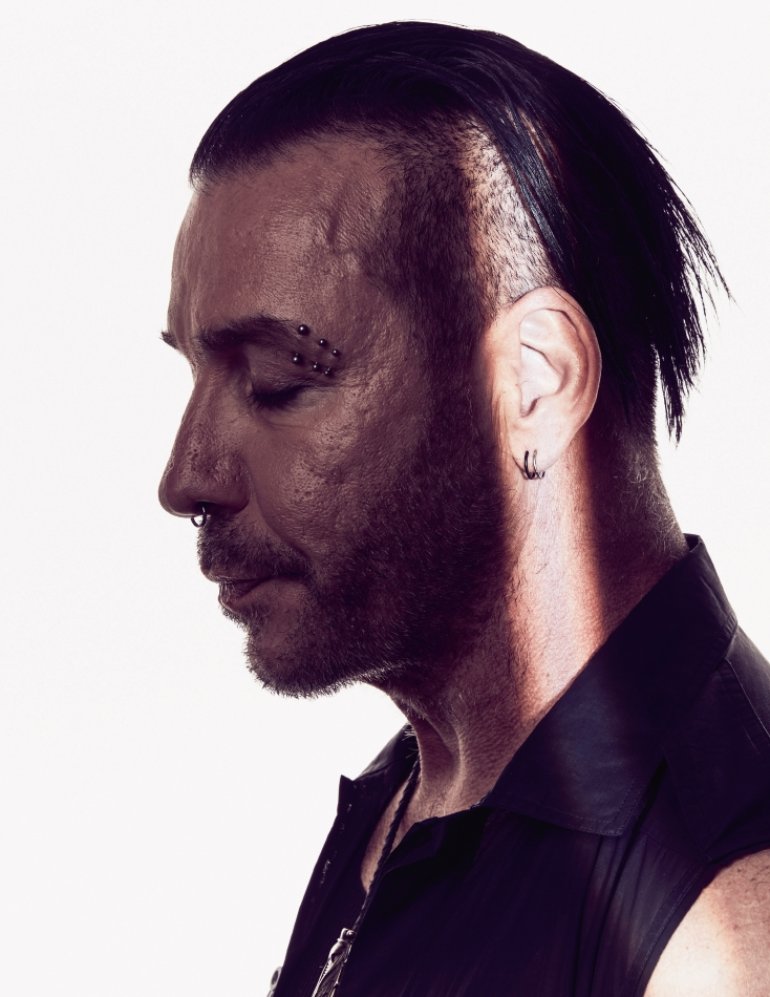 RAMMSTEIN_JENS_KOCH_ROLLING_STONE_TILL-734x950.jpg