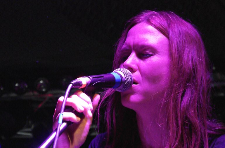 Juliana Hatfield - Minor Alps live@magnolia