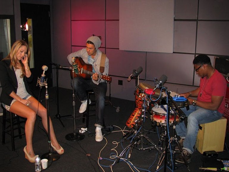 Colbie Caillat Photos 156 Of 194 Last Fm last fm