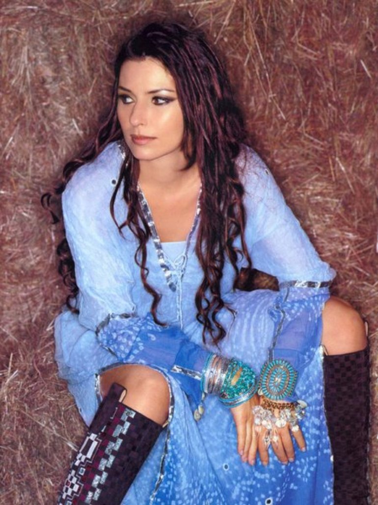 Shania_Up_blue_promo