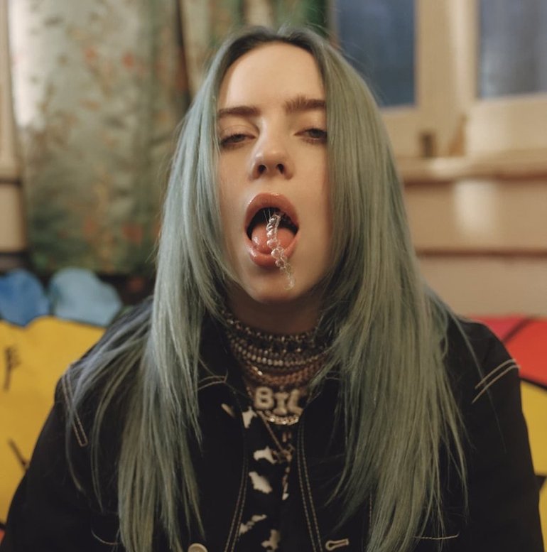 Nackt  Billie Eilish Redbubble logo