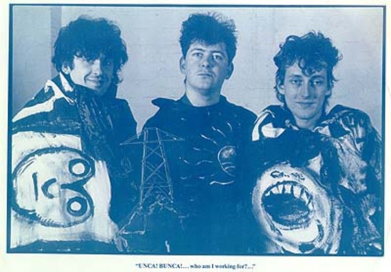 Three johns. Three johns. Футболки с христианской символикой. Футболки с крутыми певцами. Three johns.